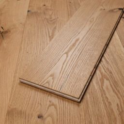 Tradition Oak Engineered Flooring, Classic, Brushed, Oiled, 190x14x1900mm