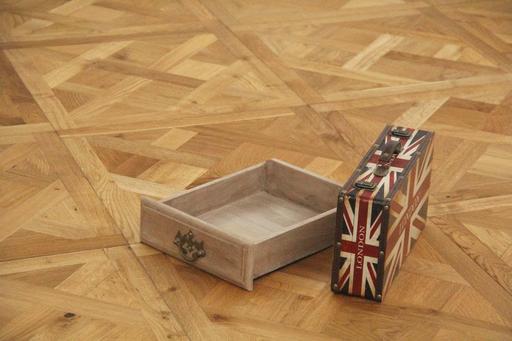 Tradition Select Engineered Oak Parquet Flooring, Smoked, Brushed, Natural Oiled (bordered), 580x20x580mm