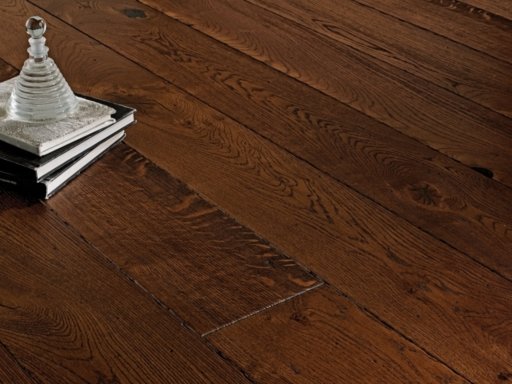 Chene Antique Coffee Oak Engineered Flooring, Distressed Bevel, 150x6x20 mm
