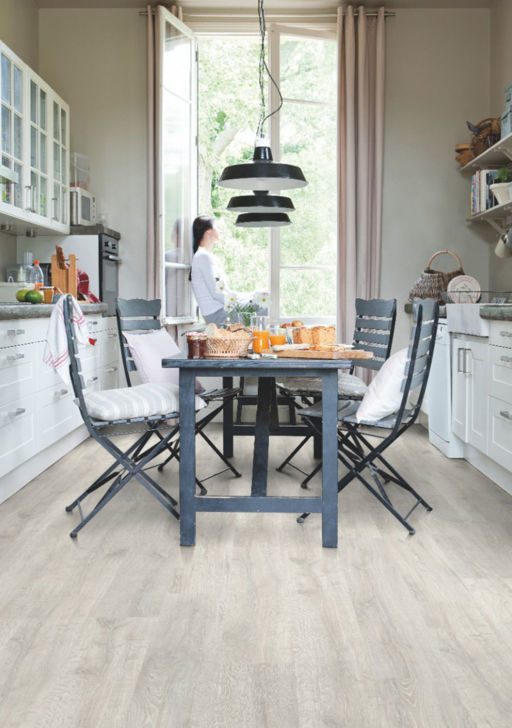 QuickStep CLASSIC Reclaimed White Patina Oak Laminate Flooring, 8mm
