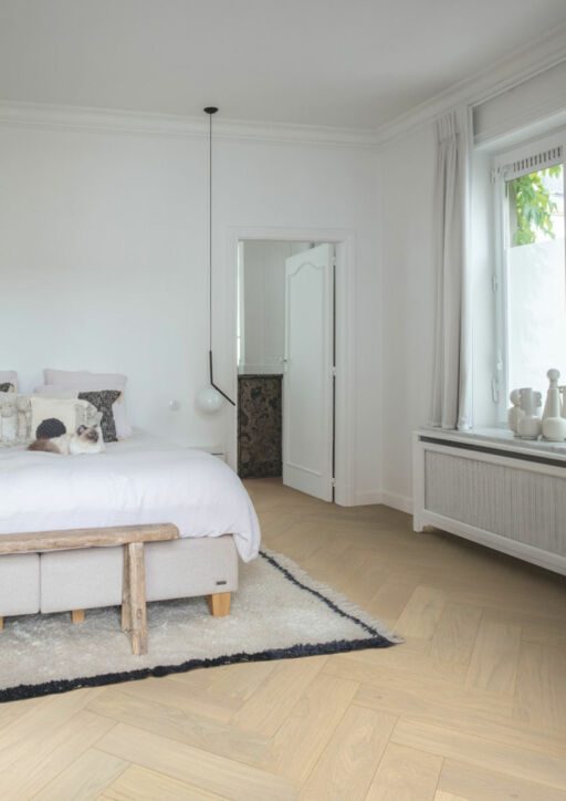 QuickStep Disegno Creamy Oak Engineered Parquet Flooring, Extra Matt Lacquered, 145x13.5x580mm Image 2