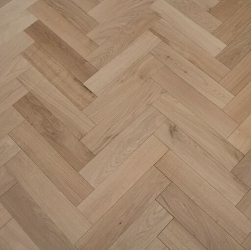 Solid Oak Parquet Flooring Herringbone Blocks, Rustic, Unfinished, 90x18x300mm Image 3