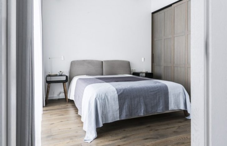 Tradition Crete Engineered Oak Flooring, Brushed, Oiled, 180x14.5mm Image 2