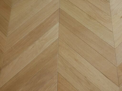 Tradition Chevron Engineered Oak Flooring, Prime, Brushed & Matt Lacquered, 90x14x510mm Image 4