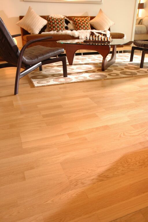 Tradition Classics Engineered 3-Strip Oak Flooring, Prime, Lacquered, 195x13.5x2200mm Image 2