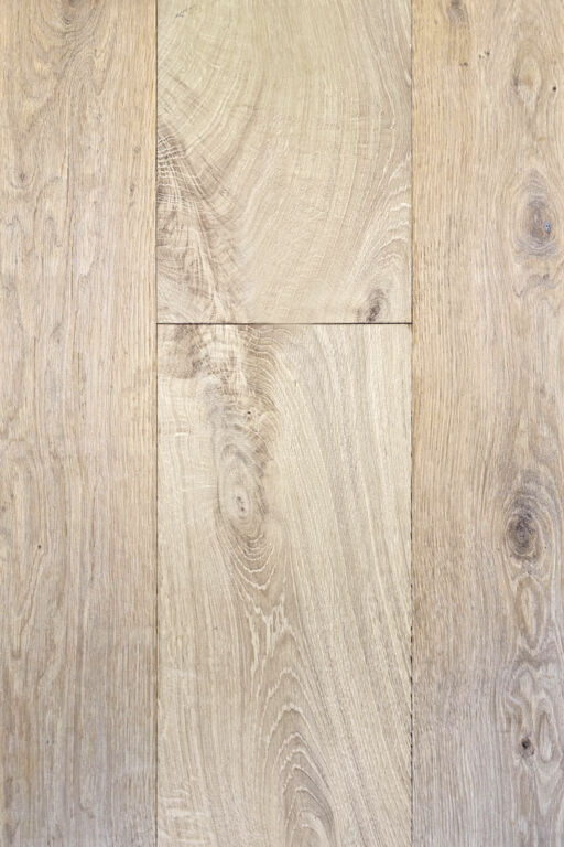Tradition Classics Oak Engineered Flooring, Rustic, Sandblasted, Handscraped, Unfinished, 220x15x2200mm Image 1