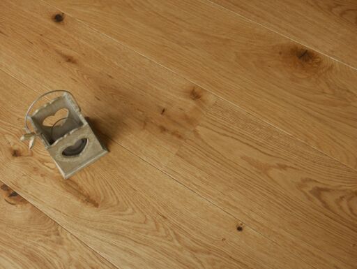 Tradition Engineered Oak Flooring, Rustic, Brushed, Oiled, 190x20x1900mm Image 4