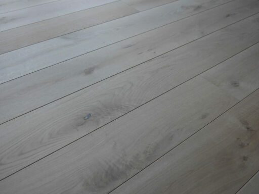 Tradition Engineered Oak Flooring, Natural, Unfinished 190x20x1900mm
