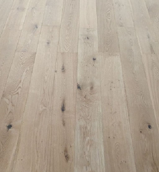 Tradition Engineered Oak Flooring, Rustic, Brushed, UV Oiled, 184x20x1840 mm