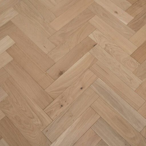 Tradition Engineered Oak Herringbone Flooring, Prime, Unfinished, 90x18x400mm Image 2