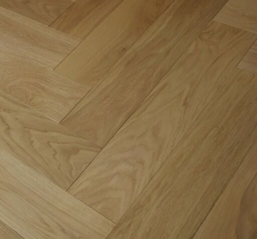 Tradition Engineered Oak Parquet Flooring, Herringbone, Brushed & Matt Lacquered, Prime. 125x14x600mm Image 3