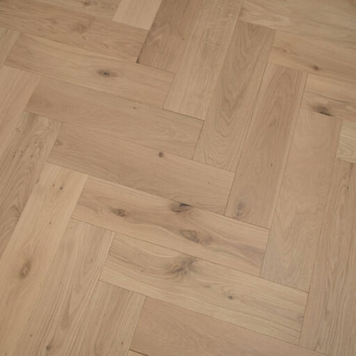 Tradition Engineered Oak Parquet Flooring, Herringbone, Natural, Invisible Finish, 150x14x600mm Image 4