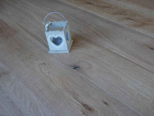 Tradition Oak Engineered Flooring, Classic, Brushed, Oiled, 190x14x1900 mm