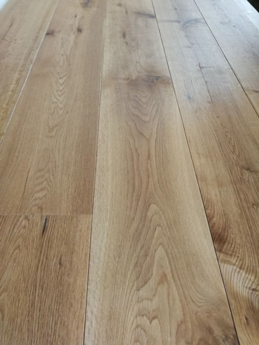Tradition Oak Engineered Flooring, Natural, Oiled, 190x14x1900mm Image 4