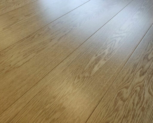 Tradition Oak Engineered Flooring, Prime, Lacquered, 190x20x1900mm Image 1