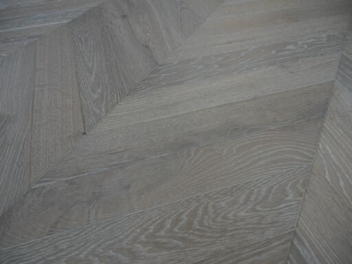Tradition Smoked Rock Grey Chevron Engineered Oak Flooring, Prime, Unfinished, 90x14x510mm Image 4