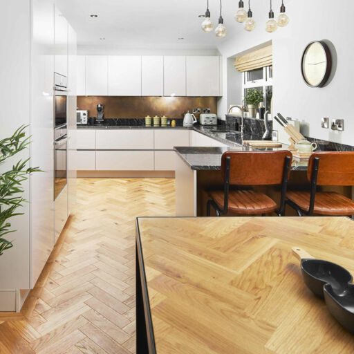 V4 Deco Parquet, Brushed Matt Engineered Oak Flooring, Rustic, Brushed & Matt Lacquered, 90x14x400mm Image 2