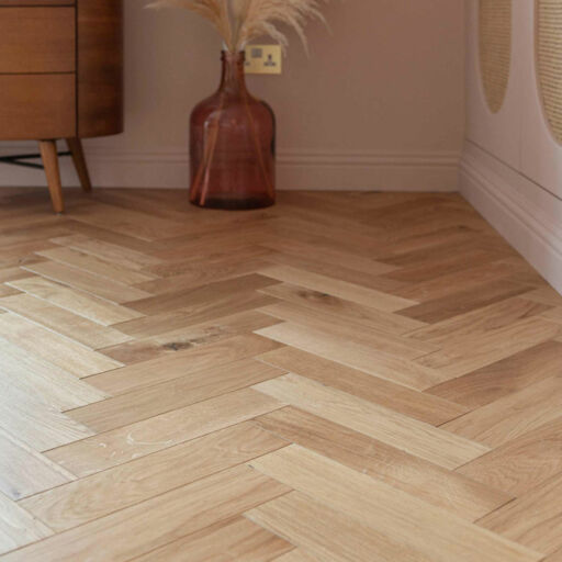V4 Deco Parquet, Natural Oak Engineered Flooring, Rustic, Smooth Sanded & Hardwax Oiled, 90x14x400mm Image 2
