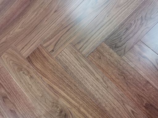 Tradition Walnut Herringbone Engineered Parquet Flooring, UV Lacquered, 125x14x600mm Image 2