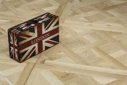 Tradition Select Engineered Oak Parquet Flooring, Brushed, Unfinished (bordered), 580x20x580mm