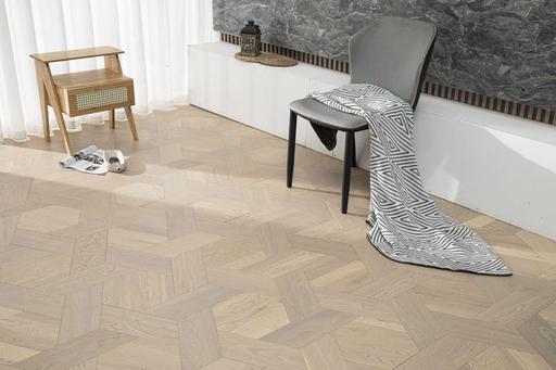 Tradition Select Engineered Oak Parquet Flooring, UV Oiled, 250x15x289mm